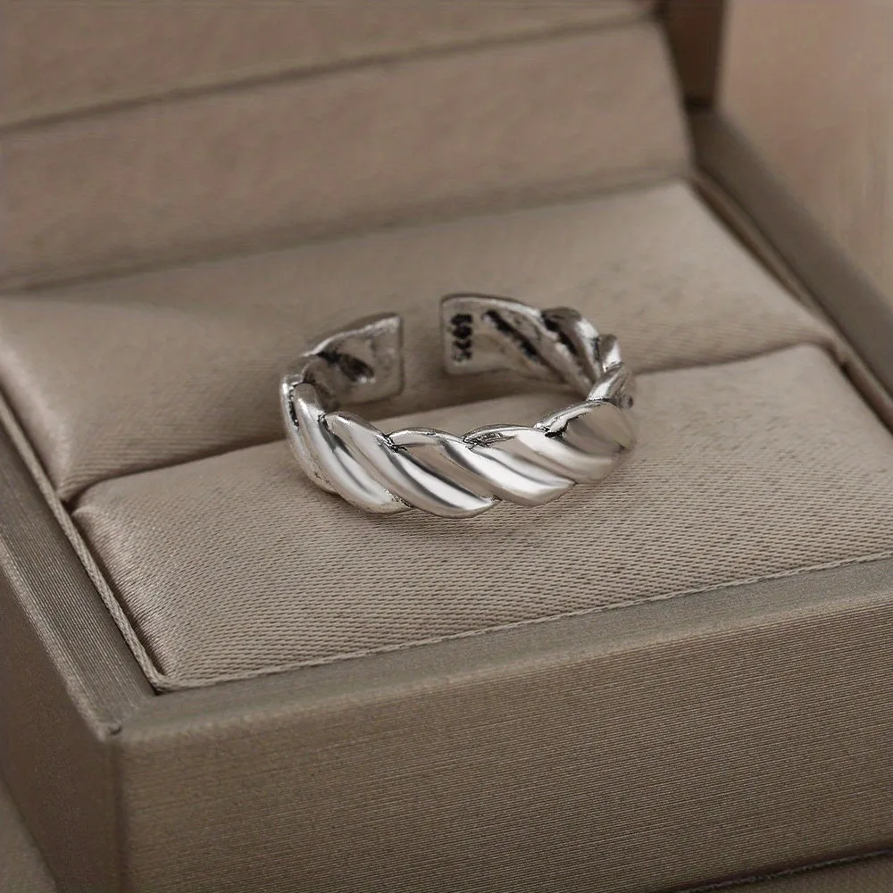 Platinum Retro Style Adjustable Ring for Men