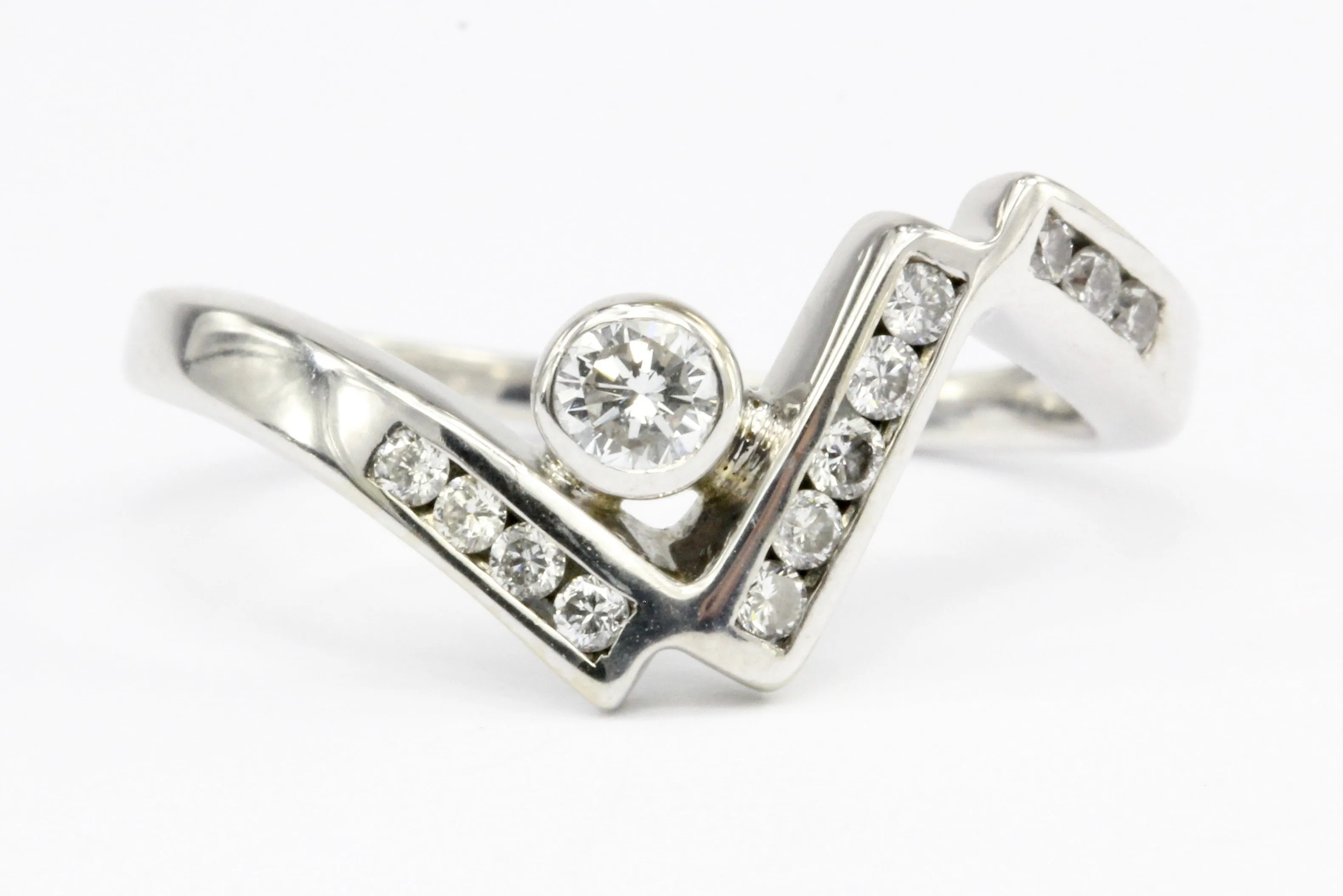 Retro 14K White Gold Asymmetrical Diamond Band Ring Size 6.75