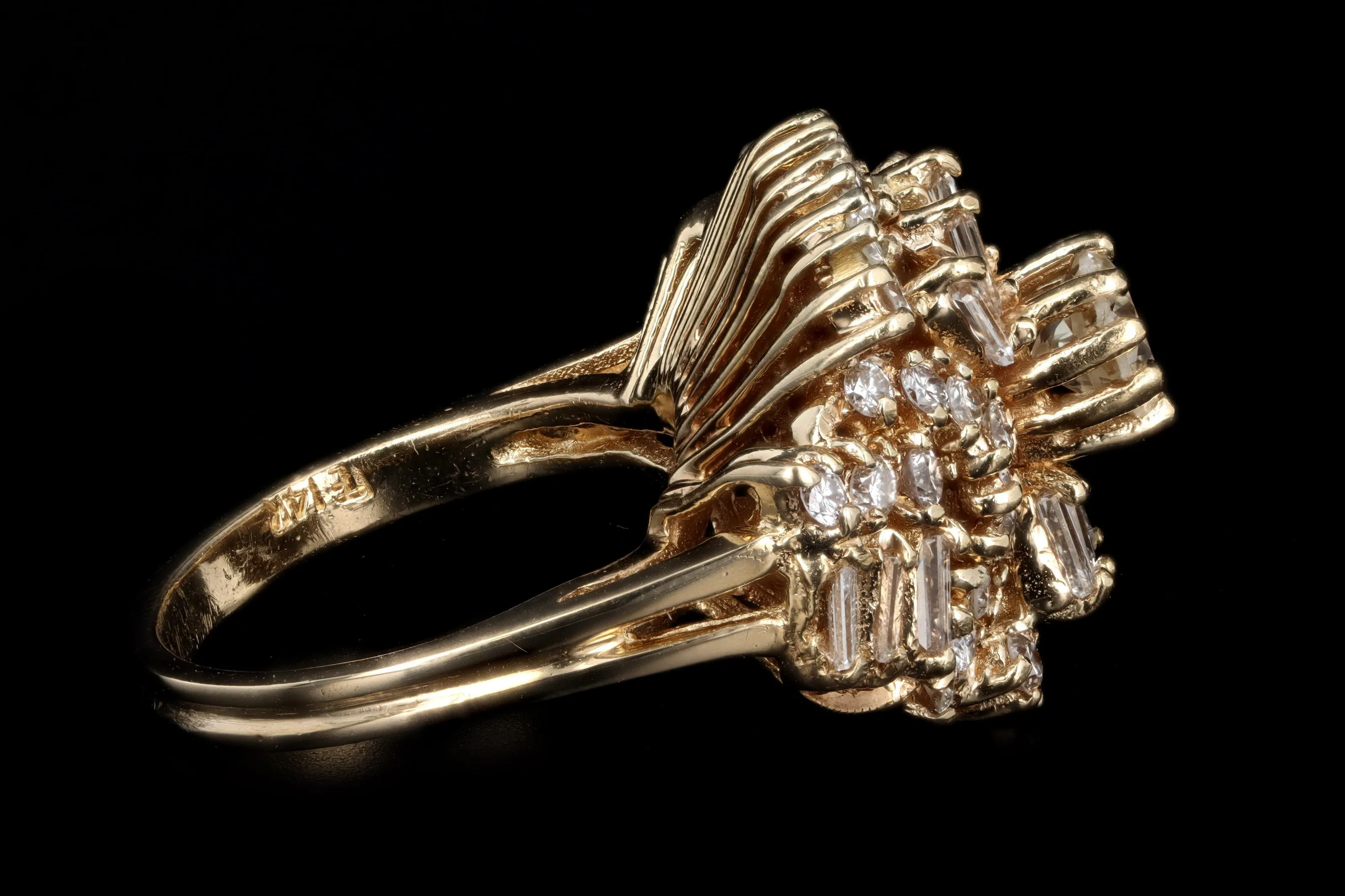 Retro 14K Yellow Gold 2.50 Carat Total Weight Diamond Swirl Ring