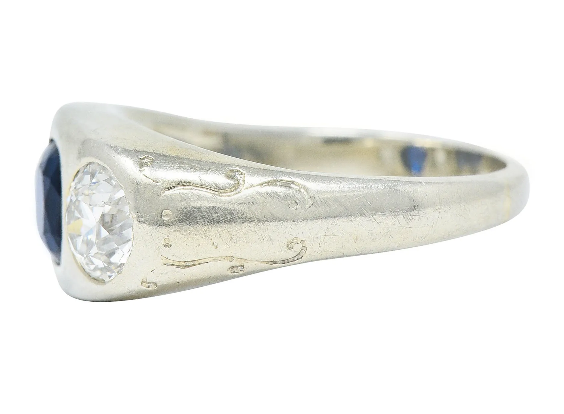 Retro 3.05 CTW No Heat Sapphire Diamond 18 Karat White Gold Gypsy Unisex Ring GIA