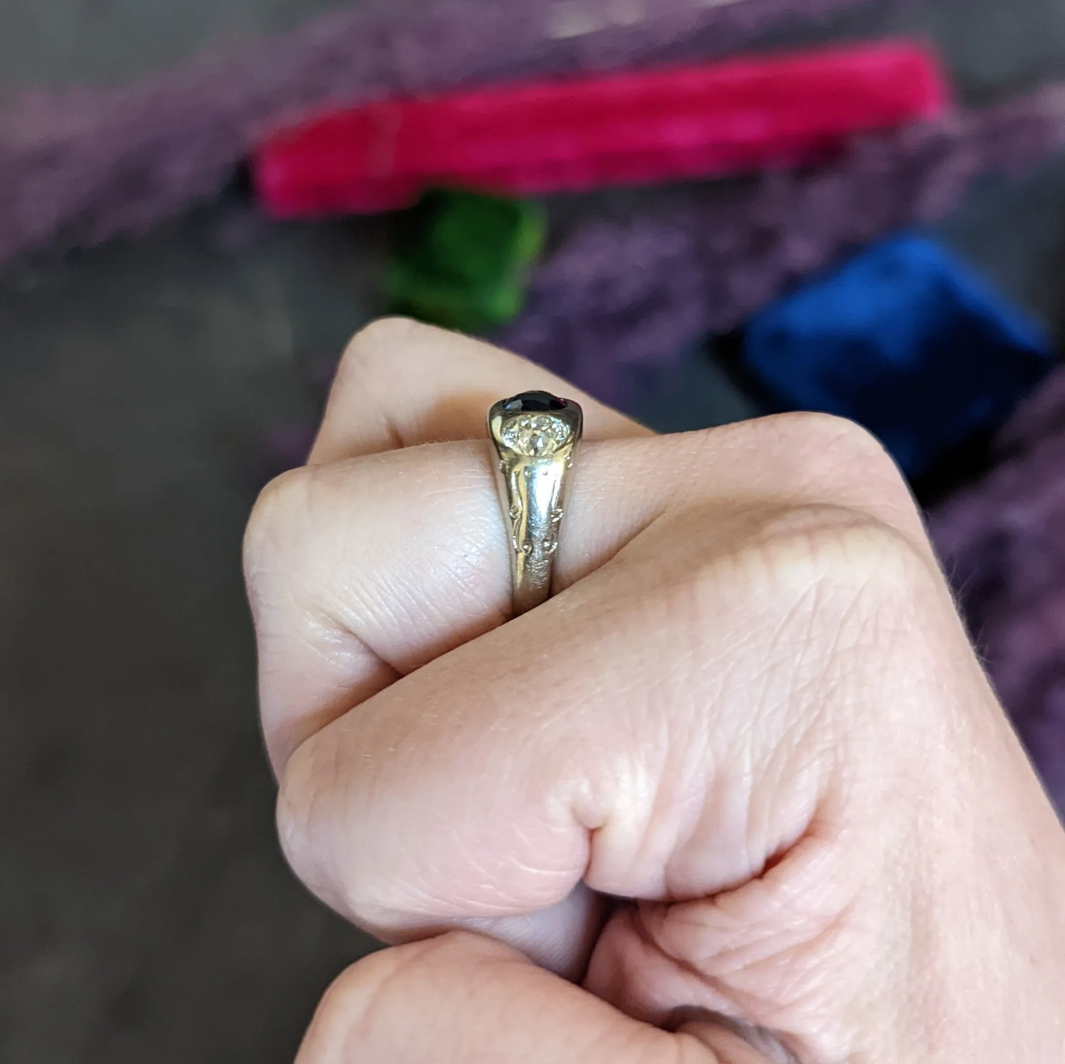 Retro 3.05 CTW No Heat Sapphire Diamond 18 Karat White Gold Gypsy Unisex Ring GIA