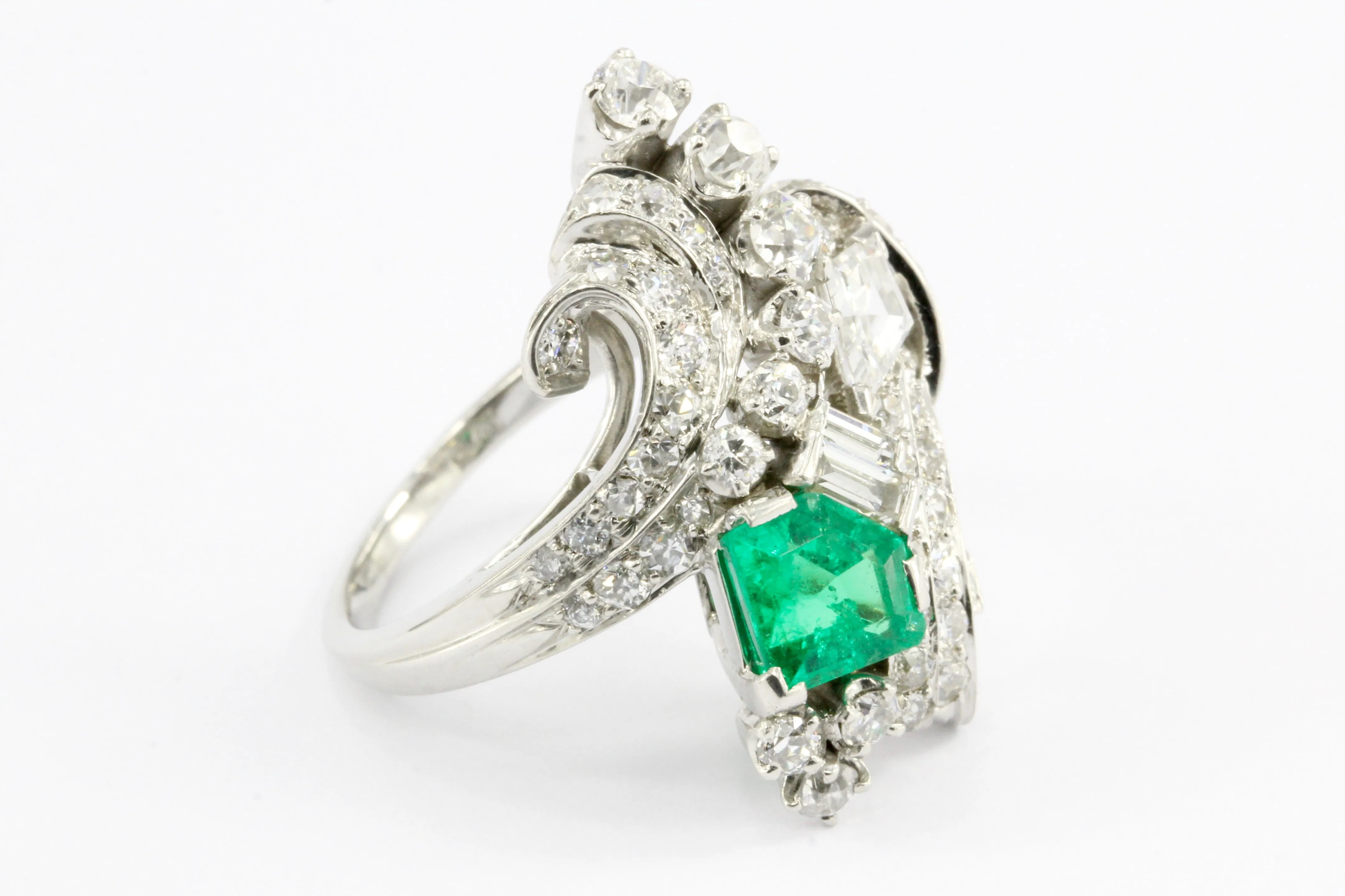 Retro Art Deco Platinum Diamond Emerald Cluster Ring C.1930's