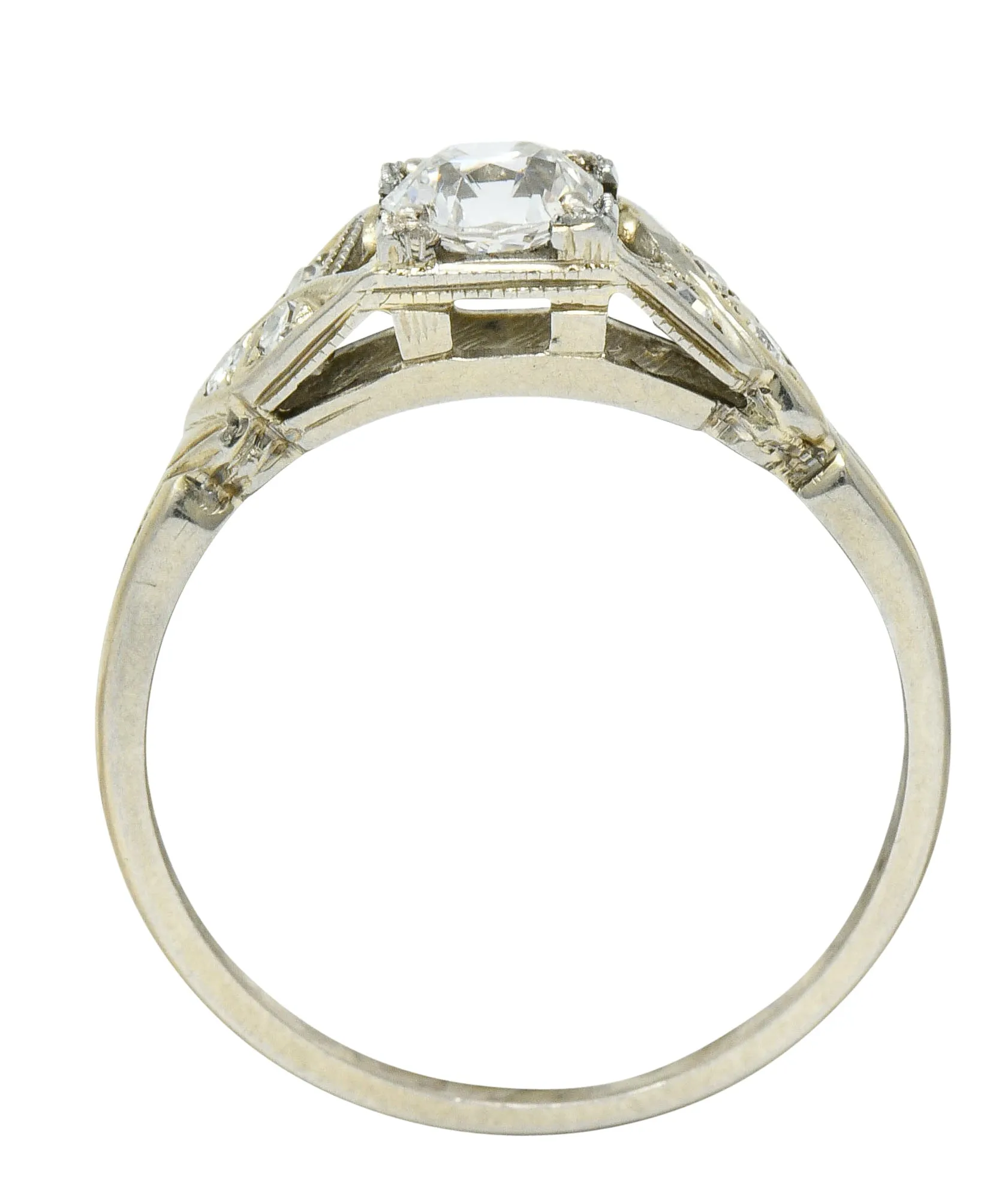 Retro Diamond 18 Karat White Gold Engagement Ring