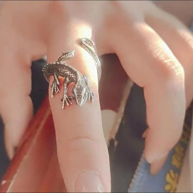 Retro Lizard Ring Personality Men's Sports Leisure Accessory