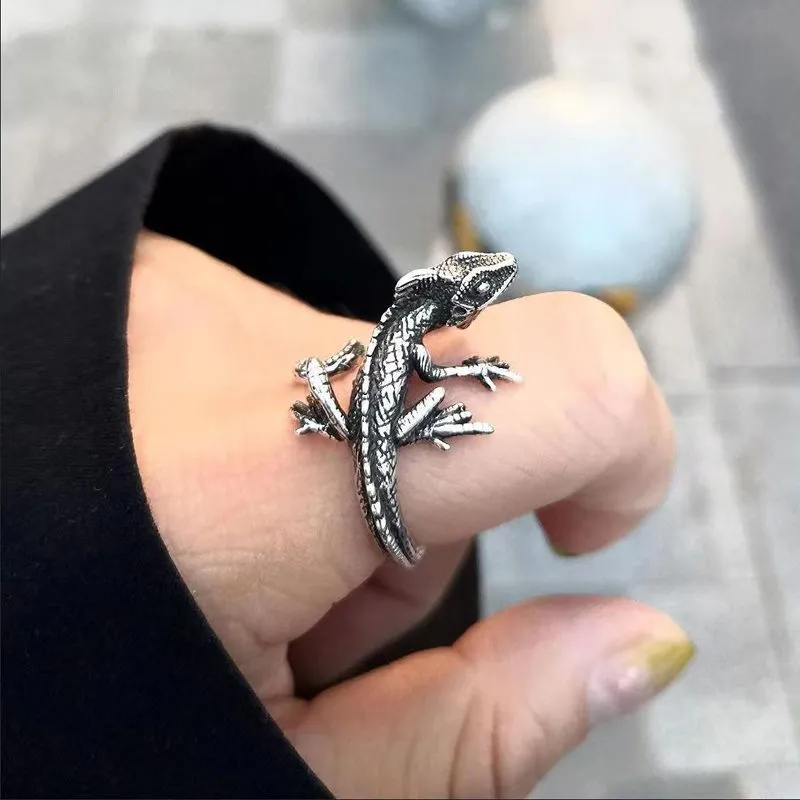 Retro Lizard Ring Personality Men's Sports Leisure Accessory