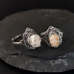 Retro Palace Pattern Hollow Carved Pearl Skull Ring