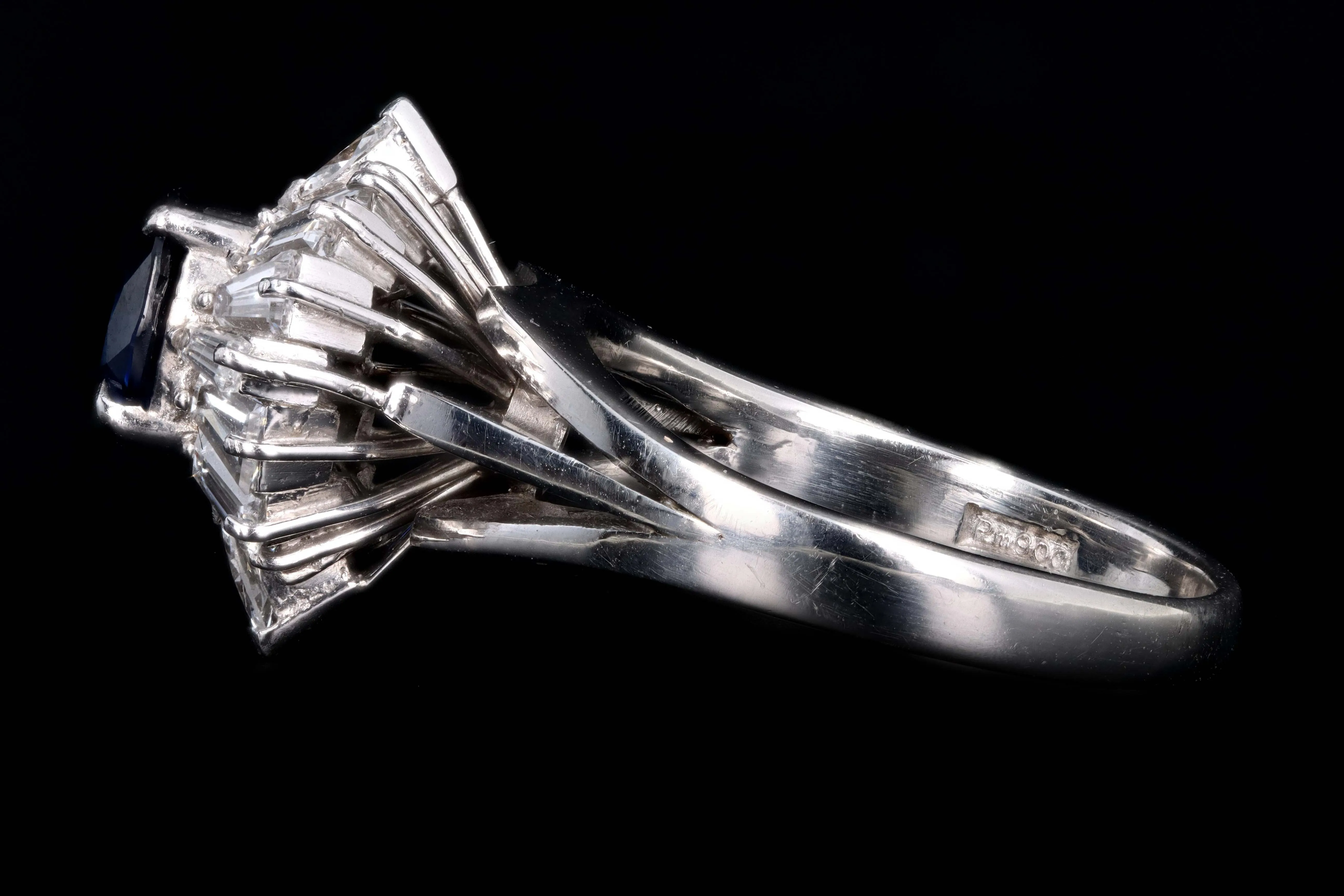 Retro Platinum 1.05 Carat Natural Sapphire & Diamond Ring