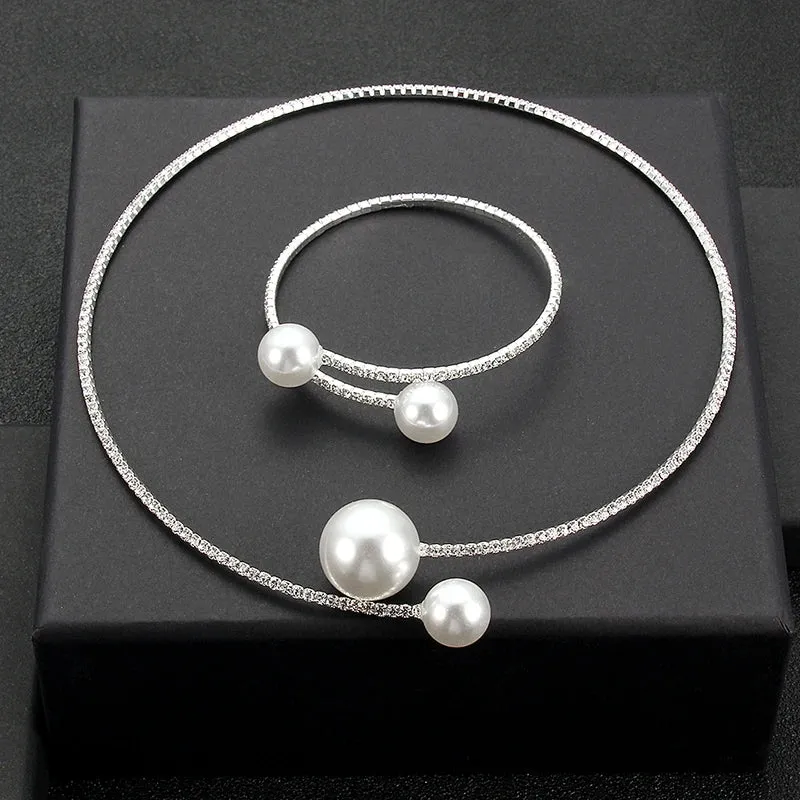 Rhinestone Choker Necklaces Torques Collar Women Statement Jewelry Girl Imitation Pearls Necklace