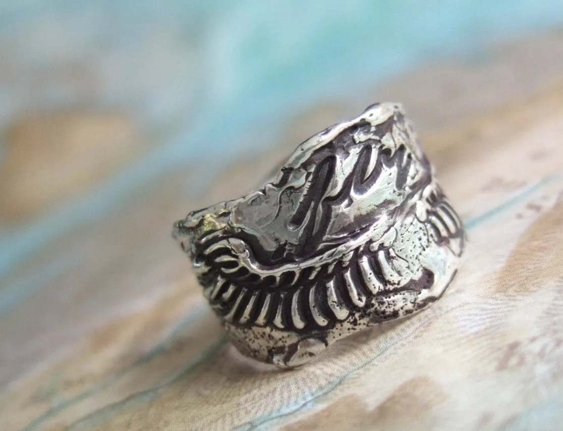 Rustic Jewelry "Fly" Bohemian Ring