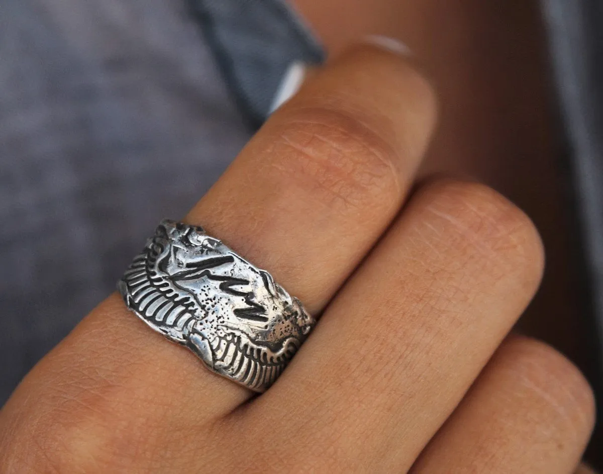 Rustic Jewelry "Fly" Bohemian Ring