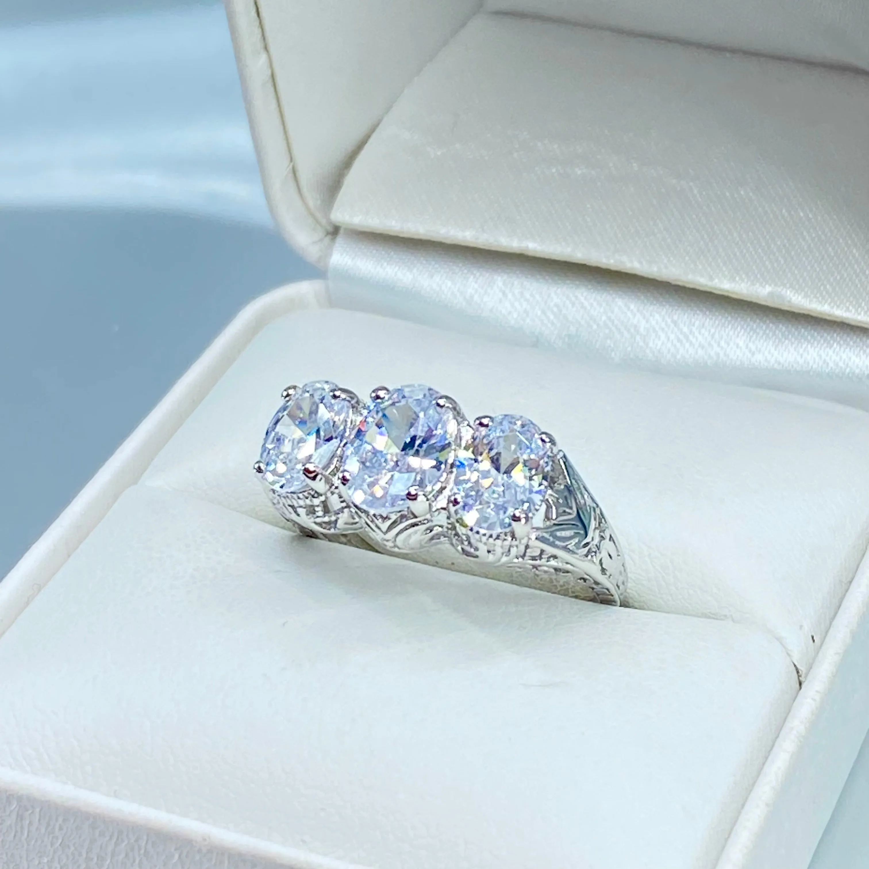 Sparkling Trinity Ring, Natural White Topaz or CZ, 3 Gem Retro Jewelry #D41