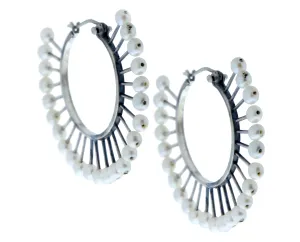 Spiked pearl hoop earring