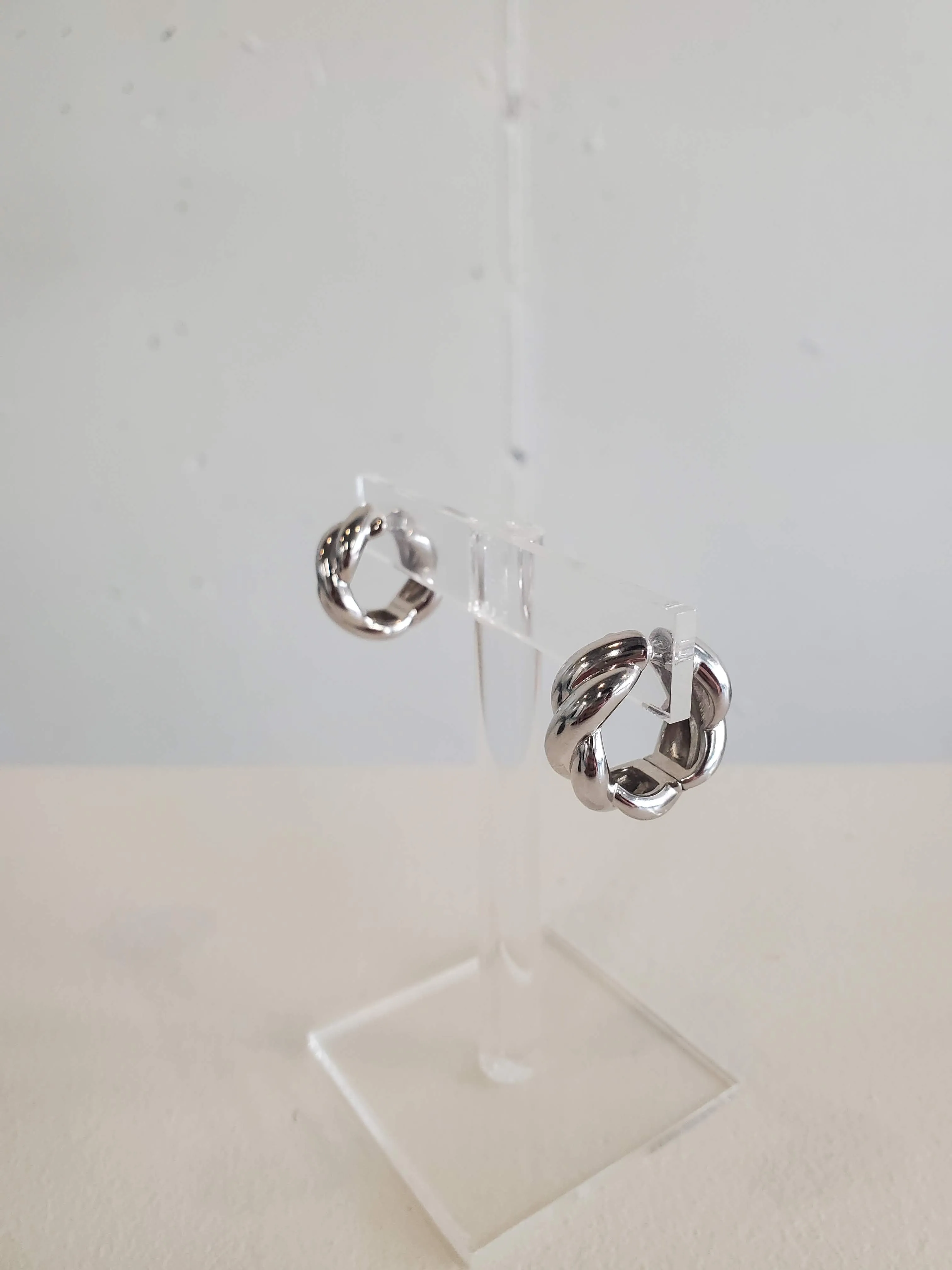 Sterling Silver Ribbed Twist Hoop Earrings