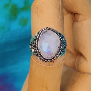 Triskelion Gemstone Rings