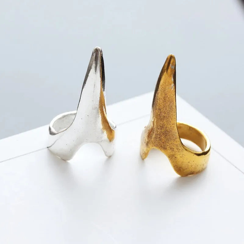Unleash Your Inner Rebel with 5 Pcs Retro Punk Gothic Talon Nail Finger Claw Spike Rings
