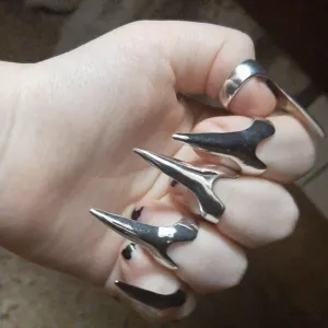 Unleash Your Inner Rebel with 5 Pcs Retro Punk Gothic Talon Nail Finger Claw Spike Rings