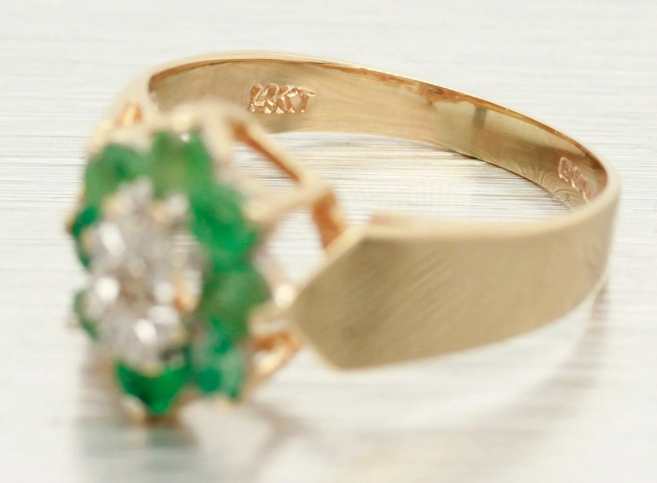 Vintage 0.80ctw Cluster Diamond & Emerald Ring - 14k Yellow Gold Band - Size 7
