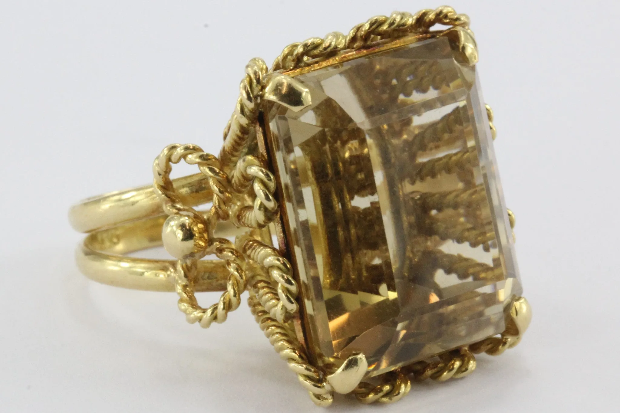 Vintage 18K Gold Large Chunky 27 Carat Statement Ring