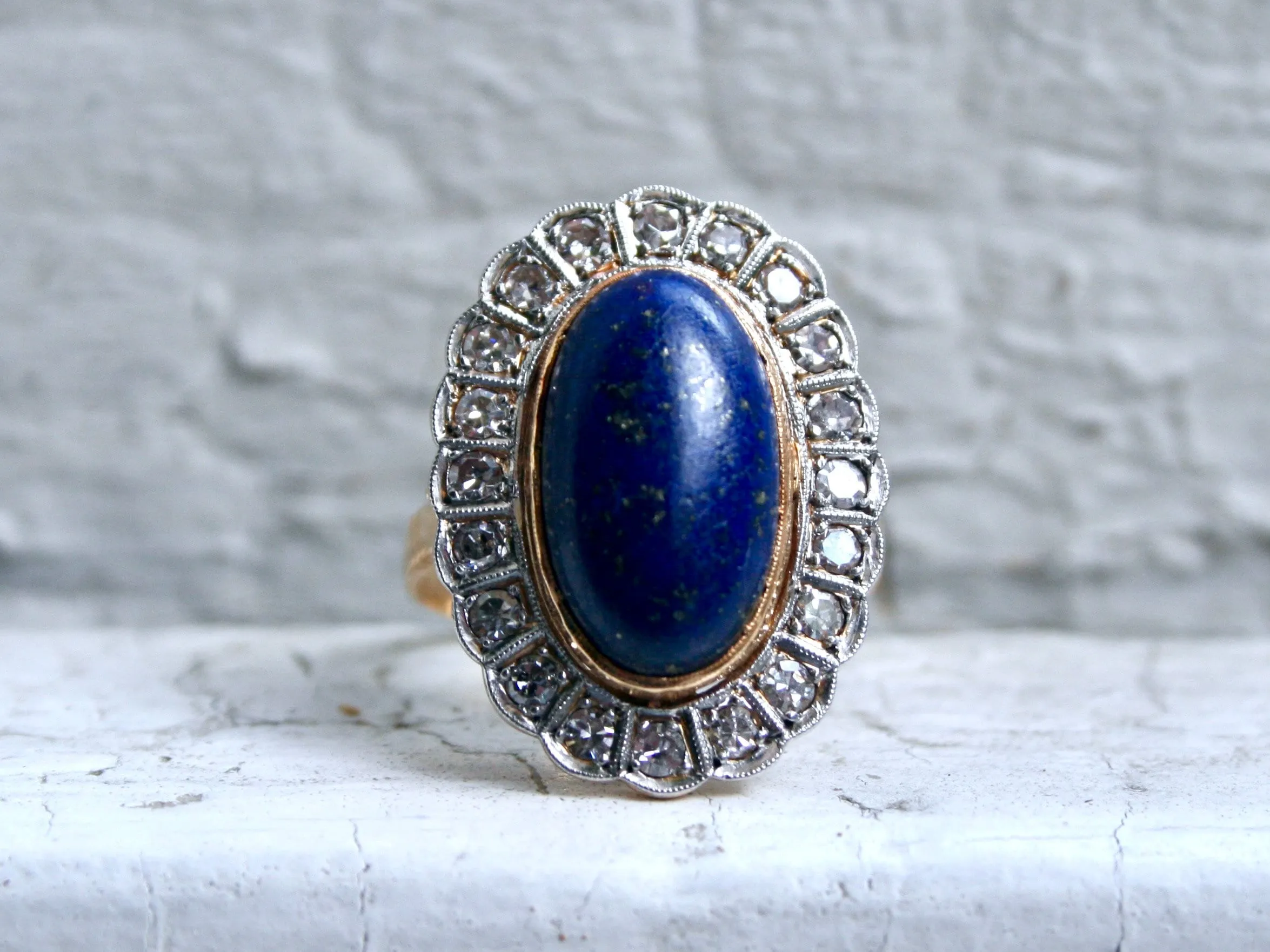 Vintage 18K Yellow Gold Diamond Halo Lapis Ring engagement Ring - 8.60ct.