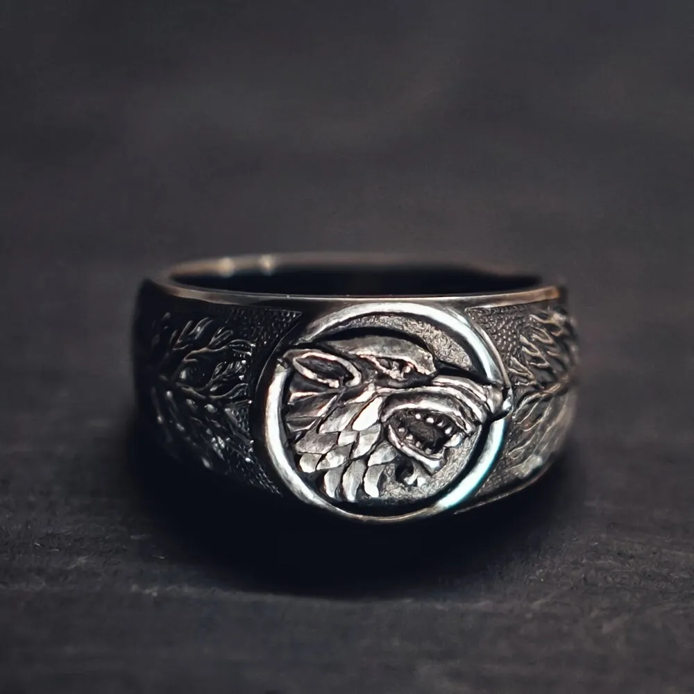 Vintage Embossed Wolf Statement Ring Retro Punk Jewelry For Men