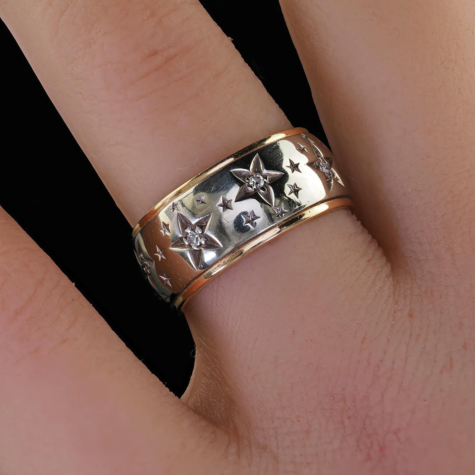 Vintage Retro Art Carved 14K Two Tone Diamond Star Set Wide Wedding Band Size 7