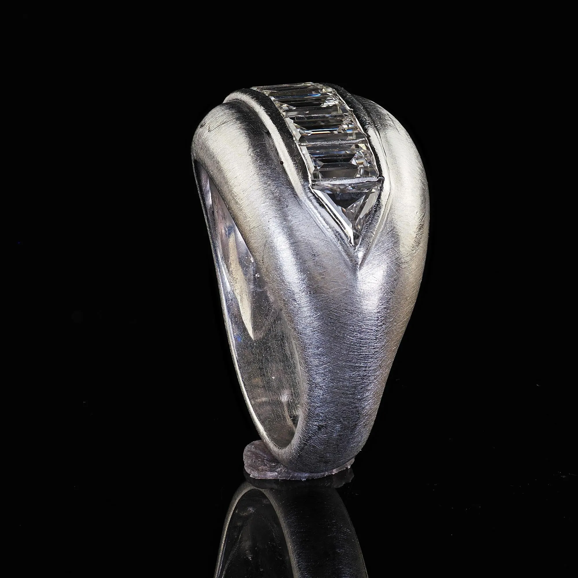 Vintage Retro Platinum Emerald and Trillion Cut Diamond Wide Cocktail Ring