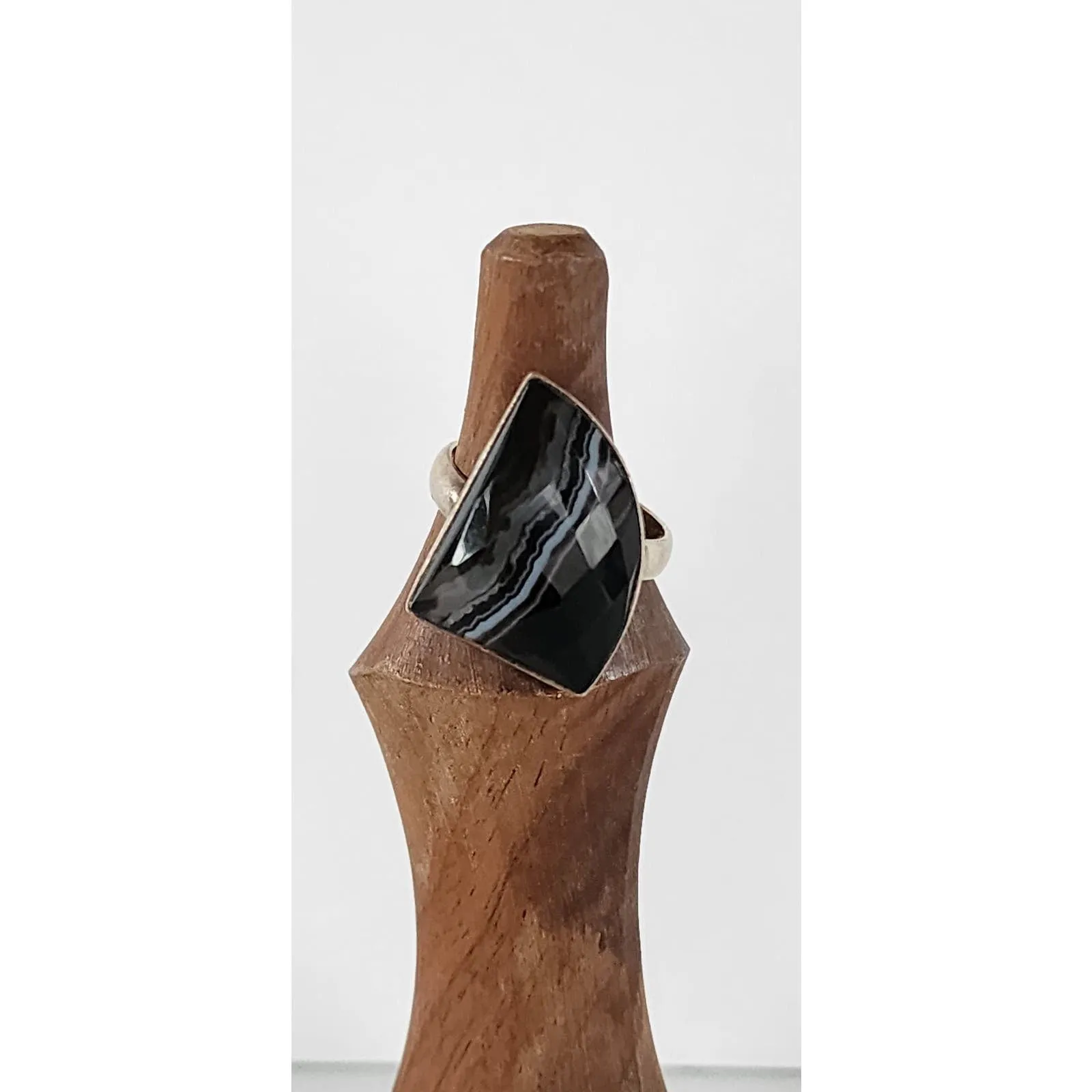 Vintage Ring Striped Onyx Sterling Silver Size 8